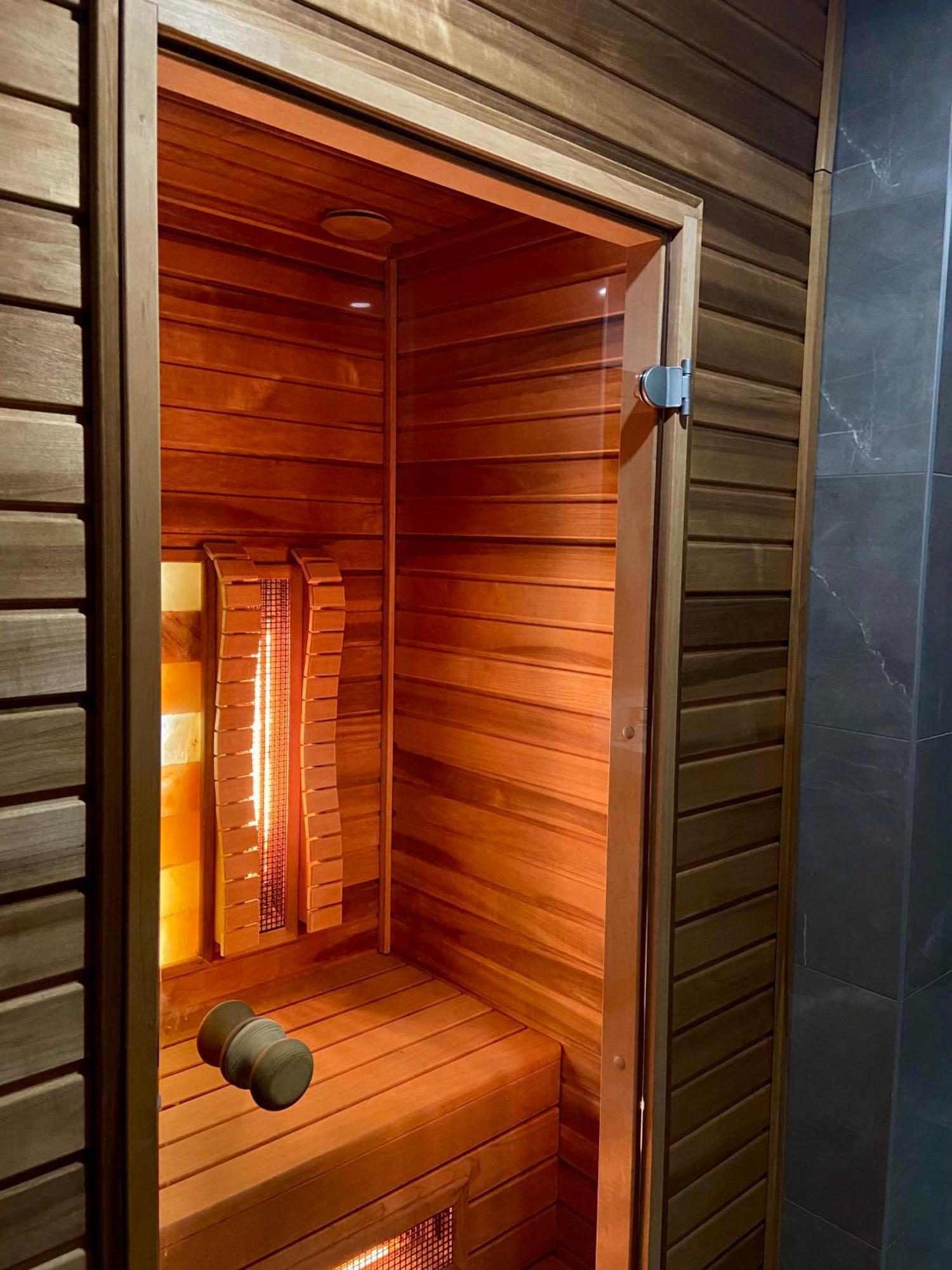 Artis Boutique Hotel Szombathely Exterior foto