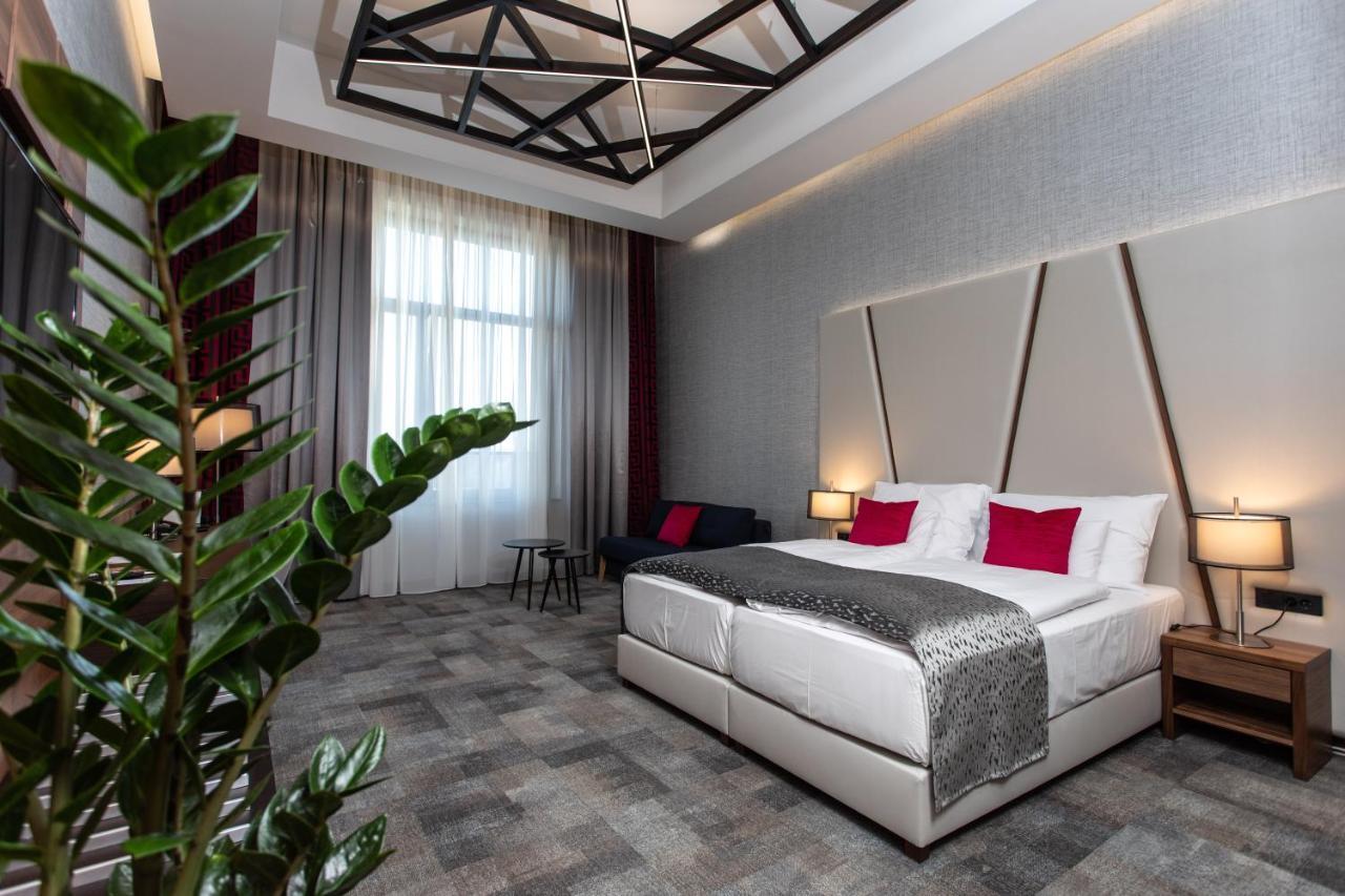 Artis Boutique Hotel Szombathely Exterior foto