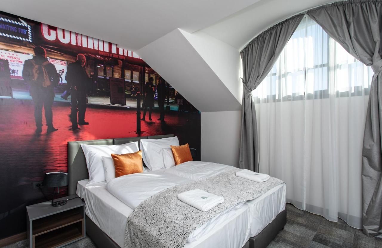 Artis Boutique Hotel Szombathely Exterior foto